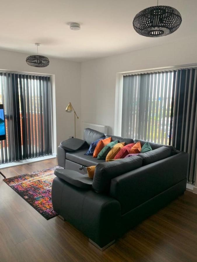Lakeside 2 Bed Luxury Apartment No Parties No Events Early Check-In Late Check- Out Allowed West Thurrock Exterior foto
